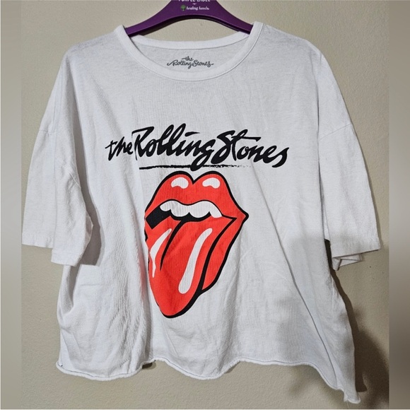 the Rolling Stones Tops - Rolling Stones White Graphic T-Shirt cropped Size XL Women’s